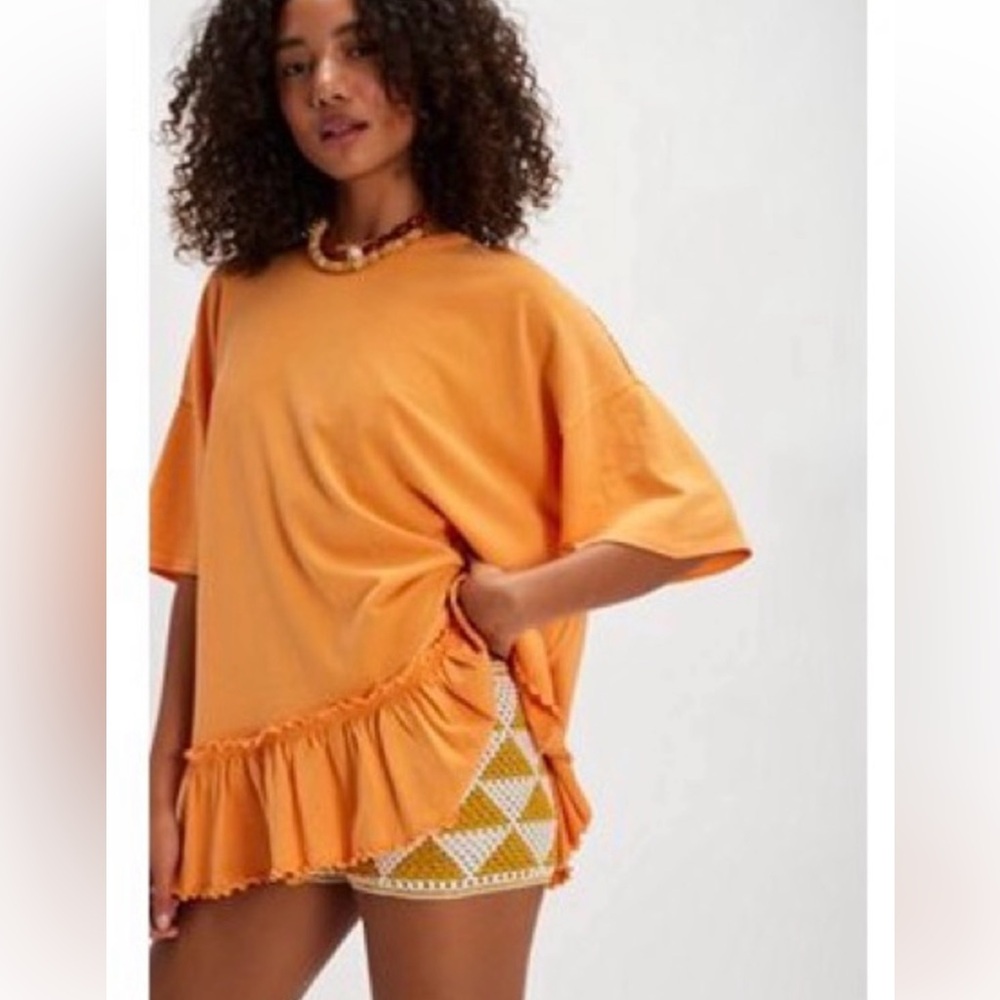 Free people We The Free Why Yes ruffle hem Tee Sz M